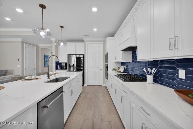 186 CREEK PEBBLE Drive, Ponte Vedra, FL 32081