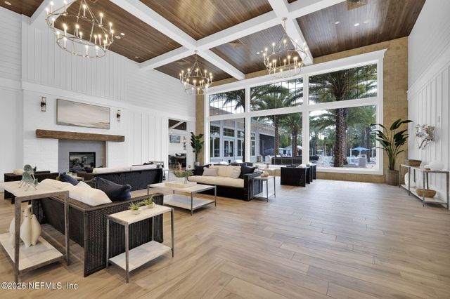 186 CREEK PEBBLE Drive, Ponte Vedra, FL 32081