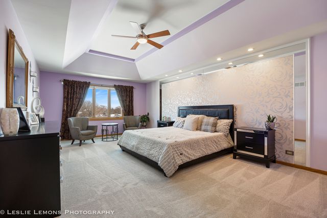 15022 S Woodcrest Avenue, Homer Glen, IL 60491