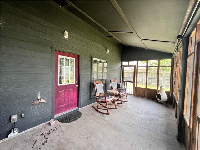 9529 Lovebird St, Corpus Christi, TX 78418