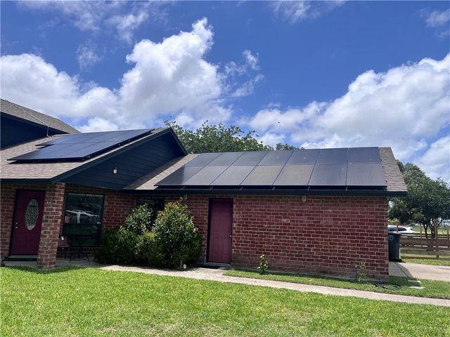9529 Lovebird St, Corpus Christi, TX 78418