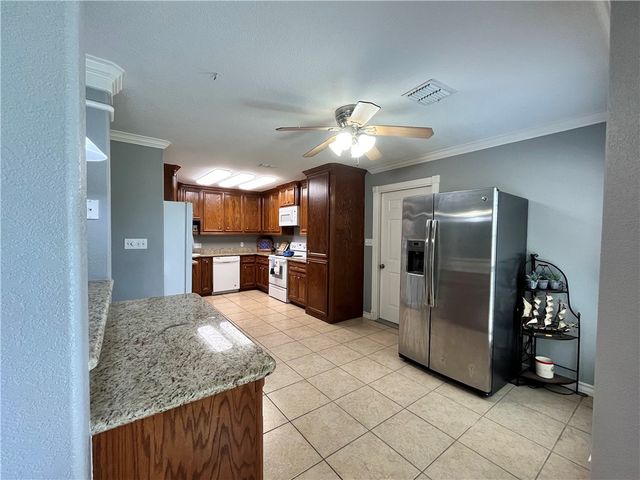 9529 Lovebird St, Corpus Christi, TX 78418