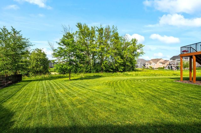 4386 Millstone Court, Chaska, MN 55318