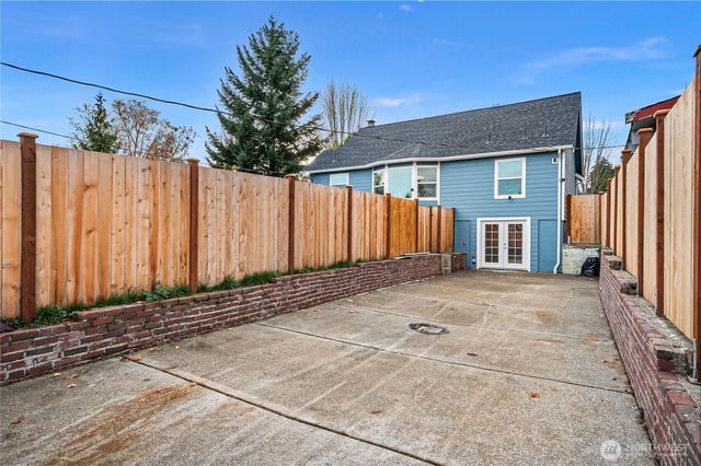 4605 S Thompson Avenue, Tacoma, WA 98408