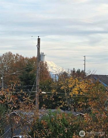 4605 S Thompson Avenue, Tacoma, WA 98408