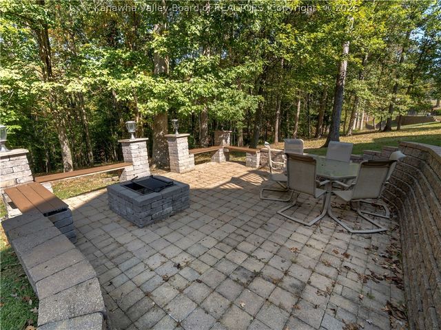 175 Mandy Drive, Scott Depot, WV 25560