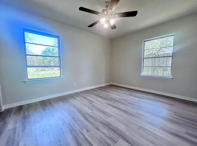 5901 Bretshire Drive, Houston, TX 77016