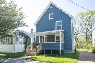 116 E Clay Street, Kalamazoo, MI 49007