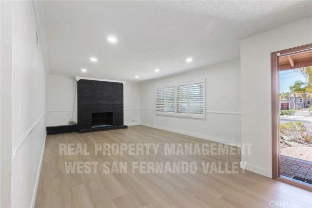 12920 Aetna St., Van Nuys, CA 91401