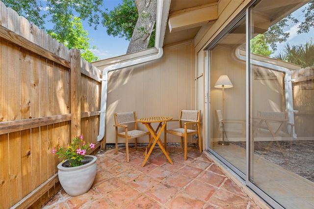 500 N JEFFERSON AVENUE H1, Sarasota, FL 34237