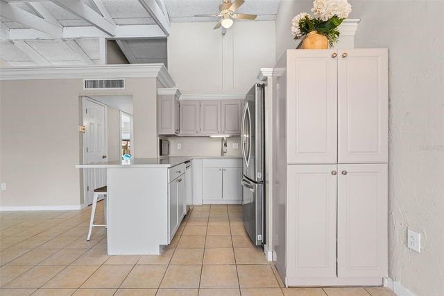 500 N JEFFERSON AVENUE H1, Sarasota, FL 34237