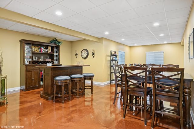 610 Woods Creek Lane, Algonquin, IL 60102