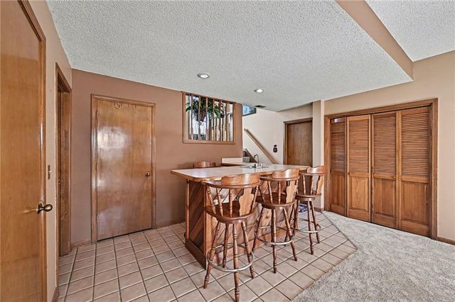 15800 Rule Lane, Smithville, MO 64089