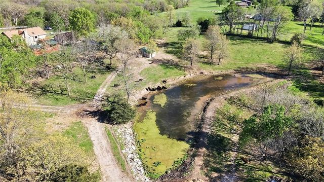 15800 Rule Lane, Smithville, MO 64089