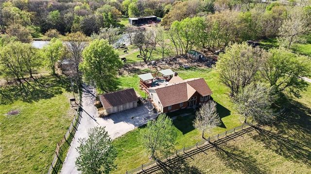 15800 Rule Lane, Smithville, MO 64089