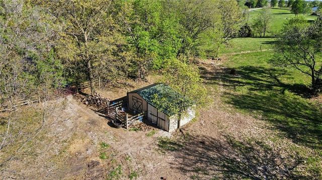 15800 Rule Lane, Smithville, MO 64089