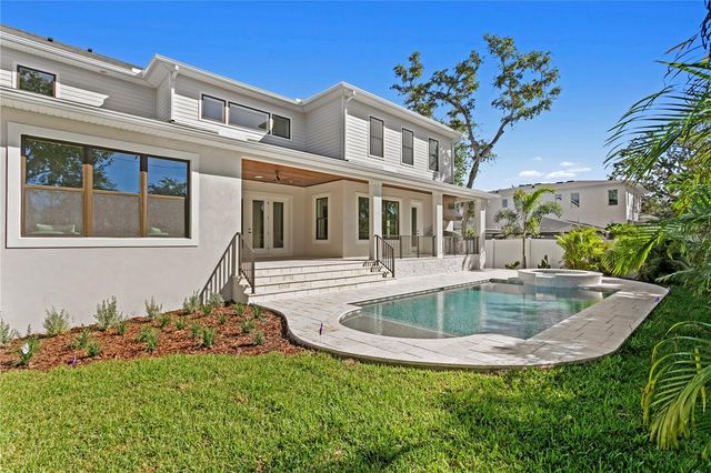 4208 W VASCONIA STREET, Tampa, FL 33629