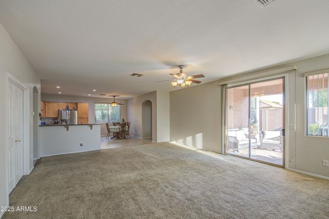 8557 W MALAPAI Drive, Peoria, AZ 85345