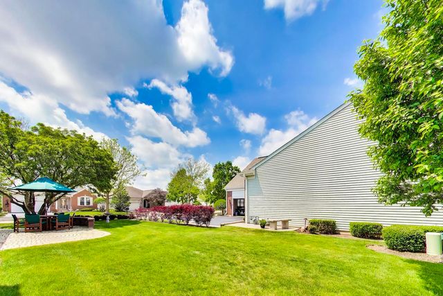 2660 Chesire Court, West Dundee, IL 60118