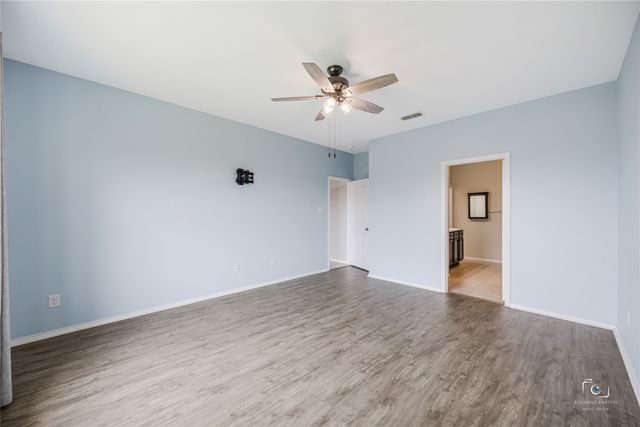 3428 Wavecrest Lane, Denton, TX 76208
