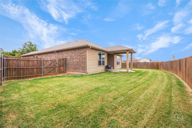3428 Wavecrest Lane, Denton, TX 76208