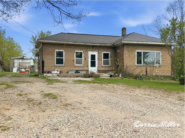 11460 5 Mile Road, Hinton Twp, MI 49336