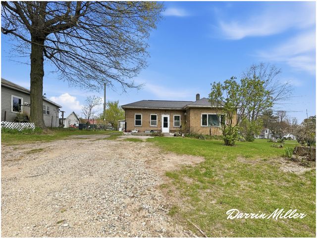 11460 5 Mile Road, Hinton Twp, MI 49336