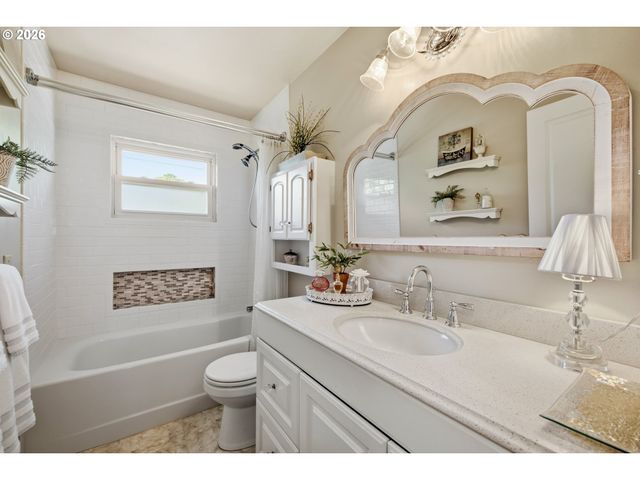 1335 Nw 133RD Ave, Portland, OR 97229