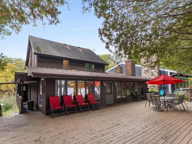 N7295 Ridge ROAD, Plymouth, WI 53073