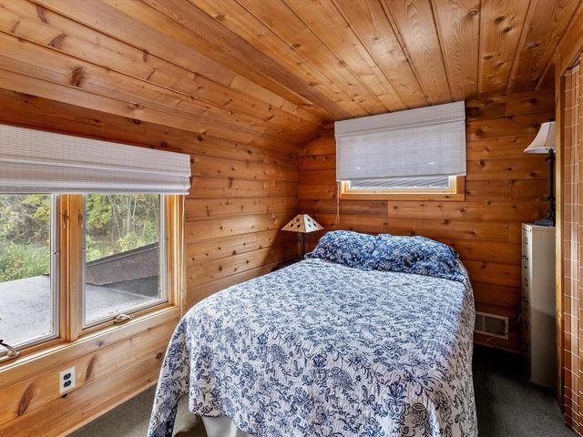 N7295 Ridge ROAD, Plymouth, WI 53073