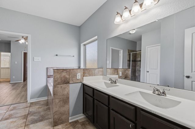 271 Westwood Drive, League City, TX 77573