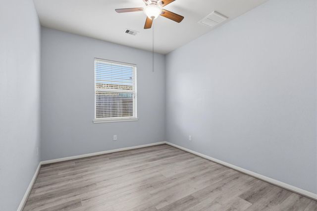 271 Westwood Drive, League City, TX 77573