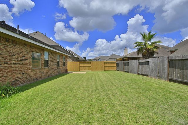 271 Westwood Drive, League City, TX 77573