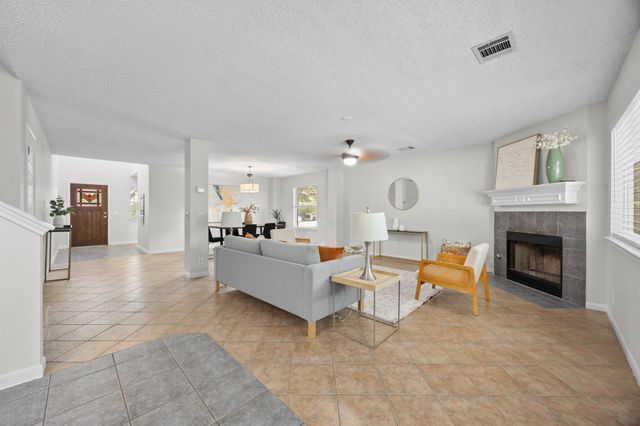 1649 Jerusalem DR, Round Rock, TX 78664