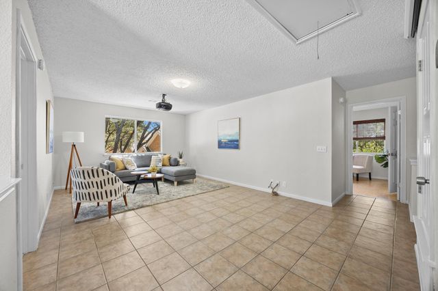 1649 Jerusalem DR, Round Rock, TX 78664