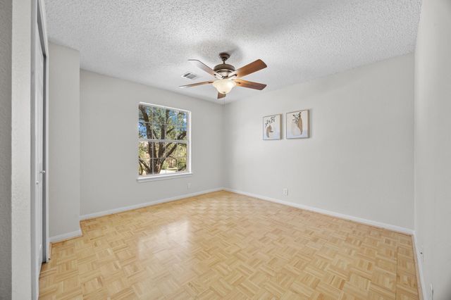 1649 Jerusalem DR, Round Rock, TX 78664
