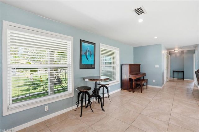 5229 Pelican BLVD, Cape Coral, FL 33914
