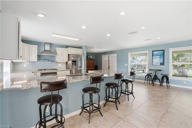 5229 Pelican BLVD, Cape Coral, FL 33914