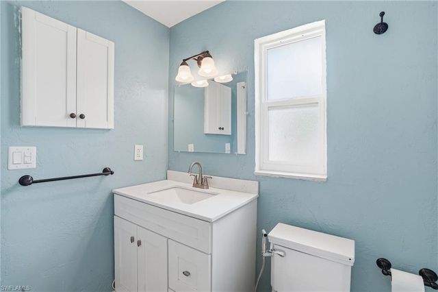 5229 Pelican BLVD, Cape Coral, FL 33914