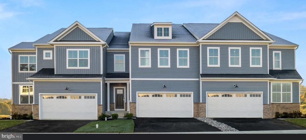 205 ENPIELLE LN, Exton, PA 19341