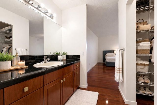 110 Lake Emerald Drive 405, Oakland Park, FL 33309