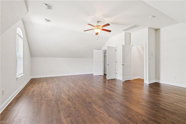 1403 Rotunda AVE, Chesapeake, VA 23323