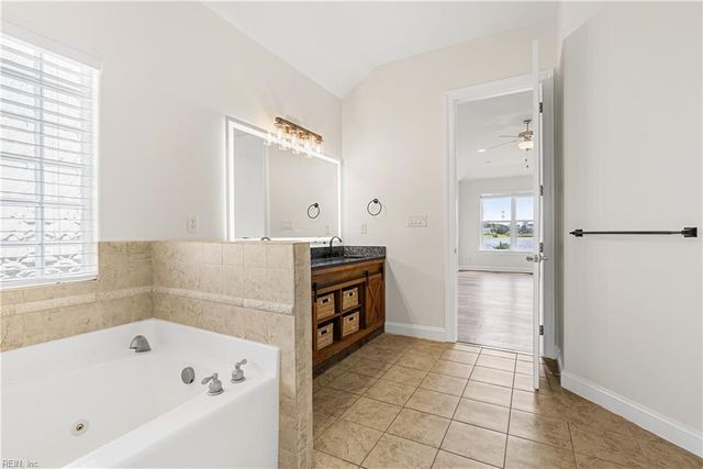 1403 Rotunda AVE, Chesapeake, VA 23323