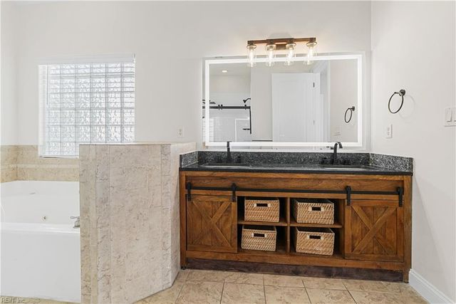 1403 Rotunda AVE, Chesapeake, VA 23323