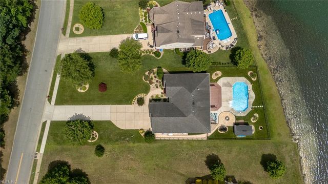 1403 Rotunda AVE, Chesapeake, VA 23323