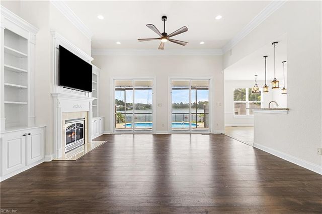 1403 Rotunda AVE, Chesapeake, VA 23323