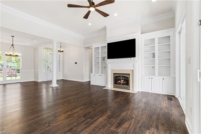 1403 Rotunda AVE, Chesapeake, VA 23323
