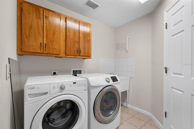 1933 NW 56TH TERRACE, Ocala, FL 34482