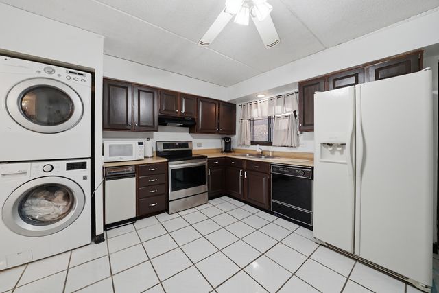 966 N Rohlwing Road GA, Addison, IL 60101