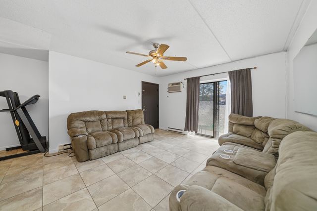 966 N Rohlwing Road GA, Addison, IL 60101
